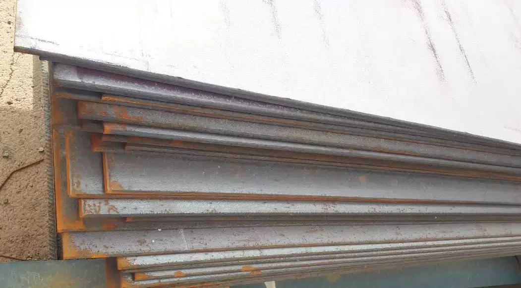 ورق سیاه 12 فولاد مبارکه6000*1500 فابریک