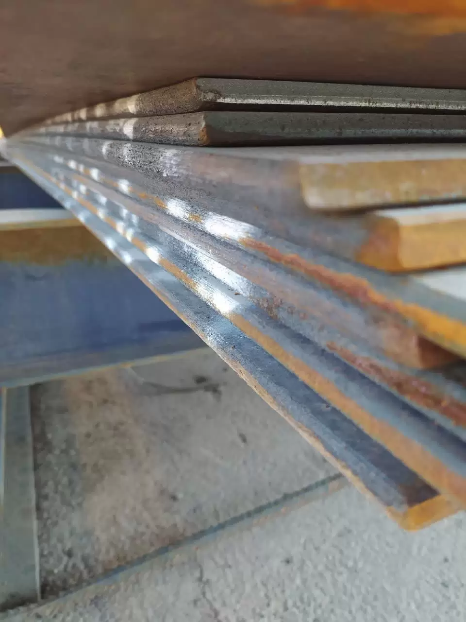 ورق سیاه 10 اکسین اهواز 2000 فابریک